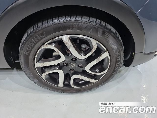 Renault Korea QM3 RE 2015 — фото 21