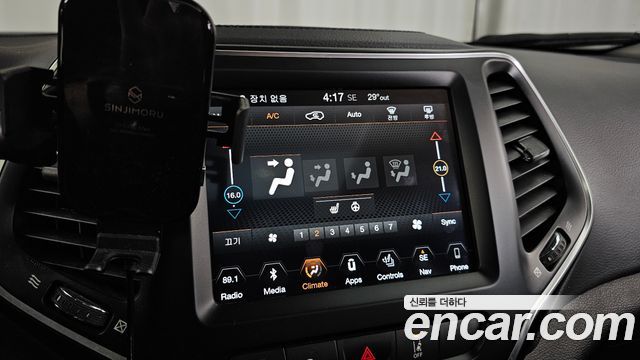 Jeep Cherokee (KL) 2.4 Longitude High AWD 2019 — фото 31