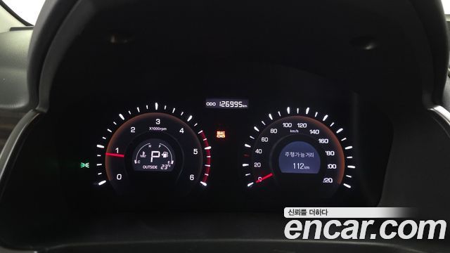 KG Mobility (SsangYong) Korando C 2.0 CVT 2WD Deluxe 2014 — фото 8