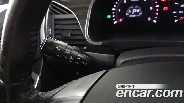 KG Mobility (SsangYong) Korando C 2.0 CVT 2WD Deluxe 2014 — фото 29