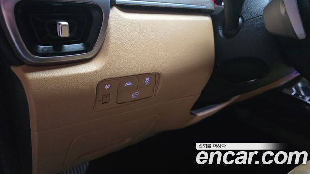 Kia Sorento (IV) HEV 1.6 4WD Prestige 2023 — фото 18
