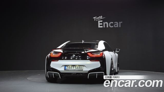 BMW i8 Coupe 2016 — фото 4