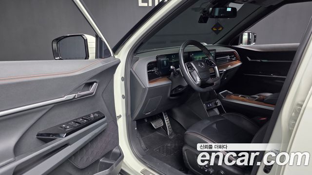 KG Mobility (SsangYong) Torres EVX E7 2024 — фото 10