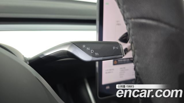 Tesla Model 3 Long Range AWD 2020 — фото 9