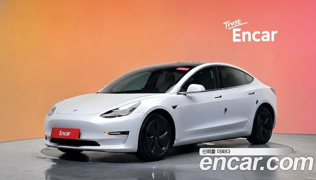 Tesla Model 3 Long Range AWD
