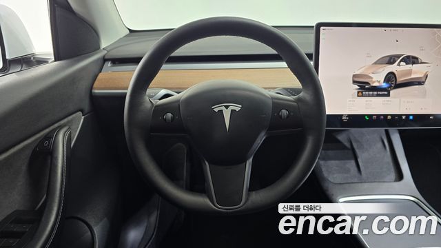 Tesla Model Y Long Range AWD 2022 — фото 17