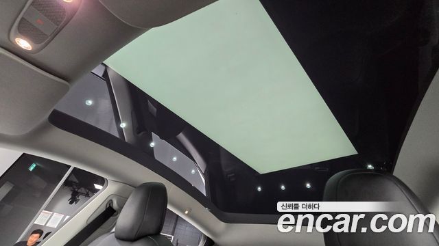 Tesla Model Y Long Range AWD 2022 — фото 20