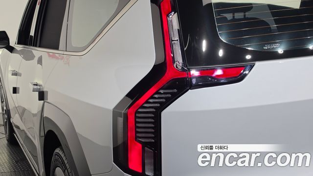 Kia EV9 Long Range 4WD Earth 2024 — фото 29