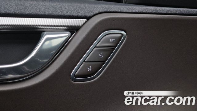 Hyundai Grandeur (IG) 2.5 Exclusice 2023 — фото 27