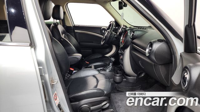 MINI Cooper D Countryman ALL4 1st 2015 — фото 11