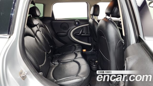 MINI Cooper D Countryman ALL4 1st 2015 — фото 12