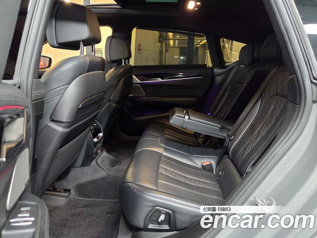 BMW 6 Series GT (G32) 630i xDrive M Sport 2022 — фото 8