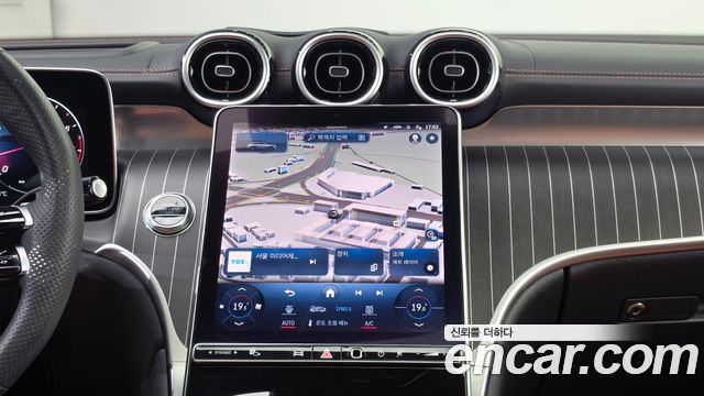 Mercedes-Benz GLC-Class (X254) GLC300 4MATIC Coupe 2024 — фото 14