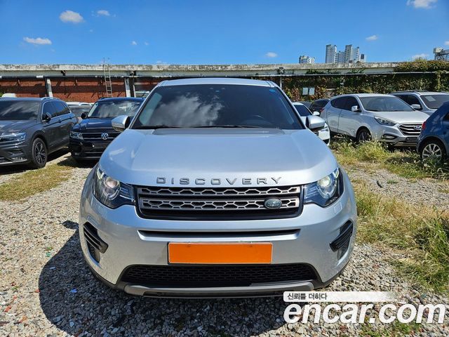 Land Rover Discovery Sport 2.0 TD4 SE 2017 — фото 2