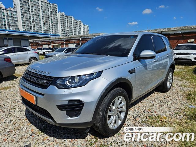 Land Rover Discovery Sport 2.0 TD4 SE 2017 — фото 3