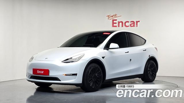 Tesla Model Y Long Range AWD 2022 — фото 11