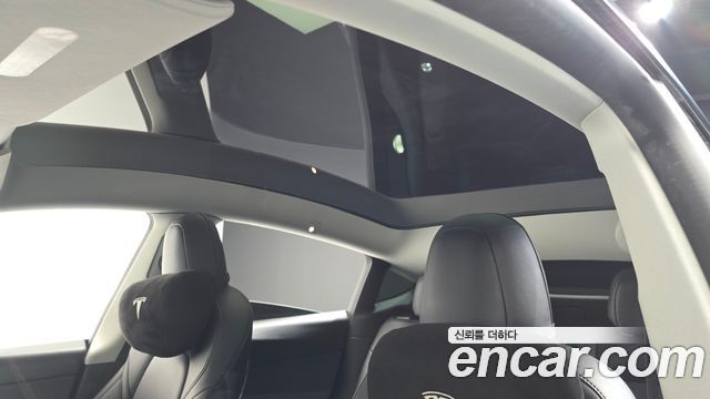 Tesla Model Y Long Range AWD 2022 — фото 20