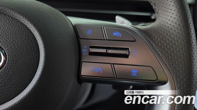 Hyundai Staria 4WD Lounge 9-Seater Prestige 2023 — фото 16