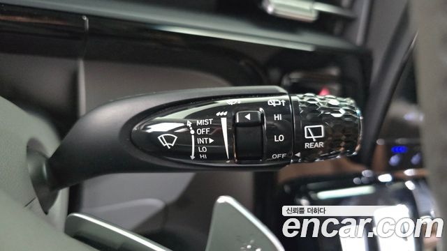 Hyundai Staria 4WD Lounge 9-Seater Prestige 2023 — фото 28