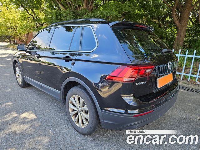 Volkswagen Tiguan (II) 2.0 TDI 2018 — фото 5