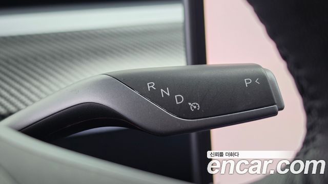 Tesla Model Y Long Range AWD 2022 — фото 8