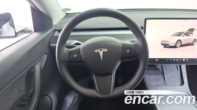 Tesla Model Y Long Range AWD 2022 — фото 17