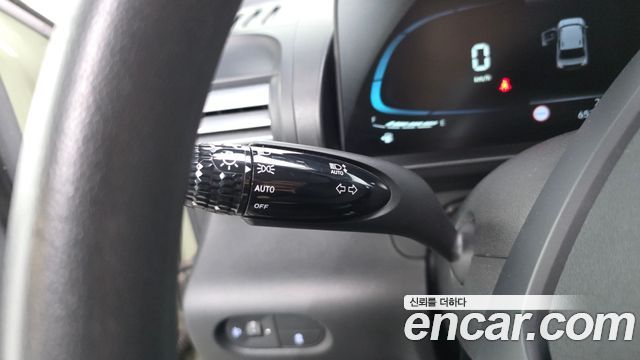 Hyundai Casper Smart 2023 — фото 28