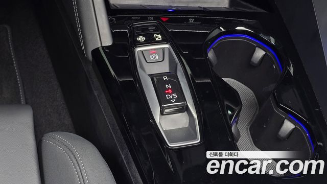 Audi Q5 (80A) 40 TFSI Quattro S Line 2025 — фото 9