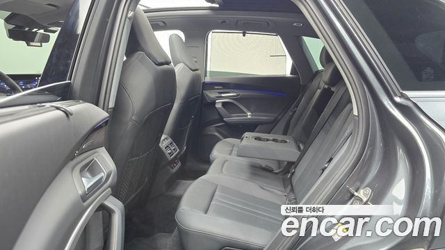 Audi Q5 (80A) 40 TFSI Quattro S Line 2025 — фото 11