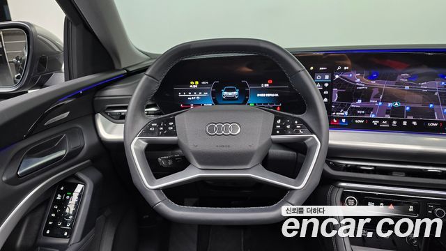 Audi Q5 (80A) 40 TFSI Quattro S Line 2025 — фото 13