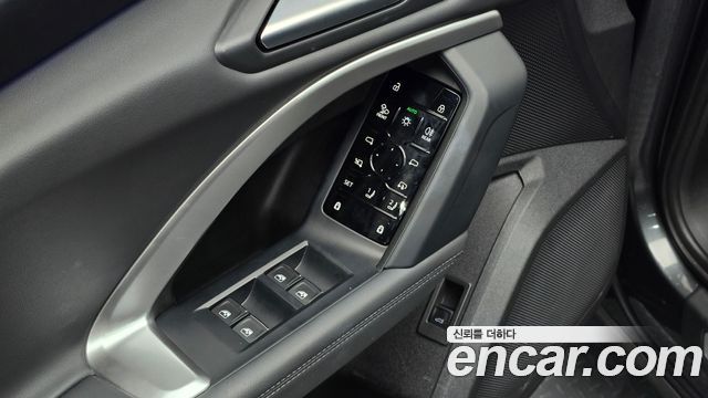 Audi Q5 (80A) 40 TFSI Quattro S Line 2025 — фото 28
