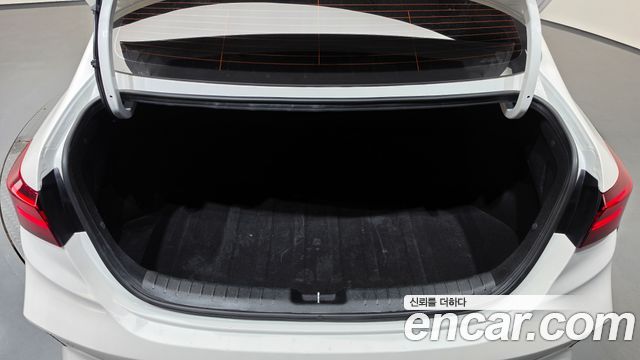 Kia K3 (II) 1.6 Prestige 2024 — фото 20