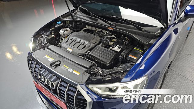 Audi Q3 (F3) 40 TFSI Quattro Premium 2024 — фото 6