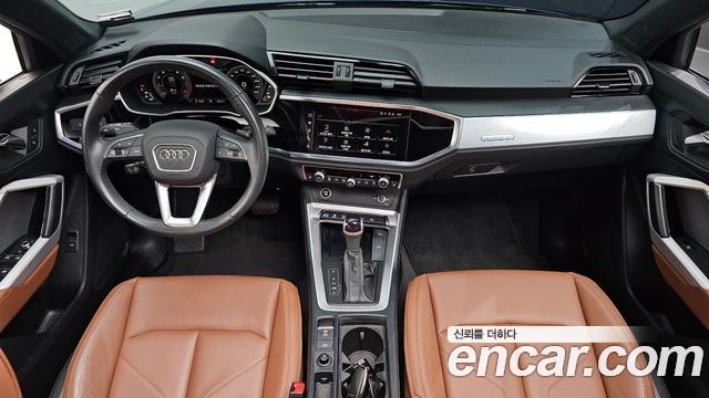 Audi Q3 (F3) 40 TFSI Quattro Premium 2024 — фото 7