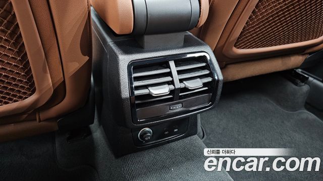 Audi Q3 (F3) 40 TFSI Quattro Premium 2024 — фото 28