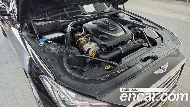 Genesis G80 2.2D AWD Luxury 2018 — фото 6