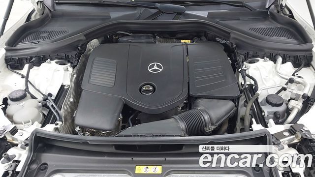 Mercedes-Benz GLC-Class (X253) GLC300 4MATIC 2023 — фото 6
