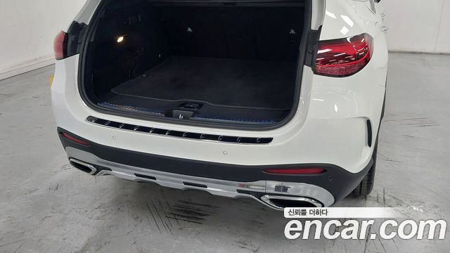 Mercedes-Benz GLC-Class (X253) GLC300 4MATIC 2023 — фото 15