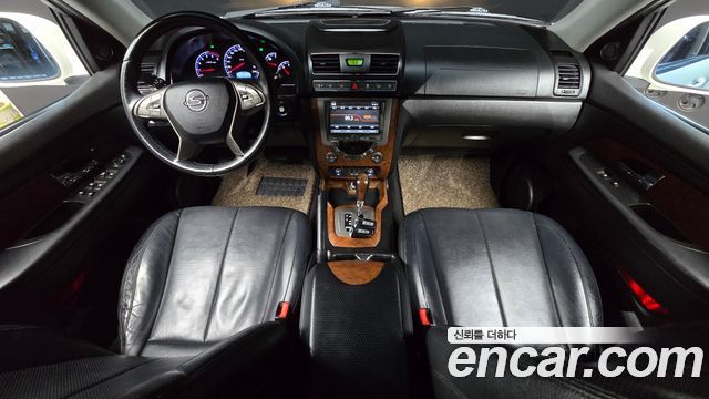 KG Mobility (SsangYong) Rexton W 2.2 4WD RX7 Prestige 2016 — фото 7