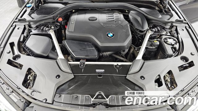 BMW 5 Series (G30) 530i xDrive Luxury 2023 — фото 6