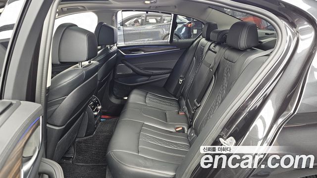 BMW 5 Series (G30) 530i xDrive Luxury 2023 — фото 26