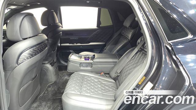 Genesis G90 (RS4) Gasoline 3.5 Turbo e-S/C AWD Black 2026 — фото 11