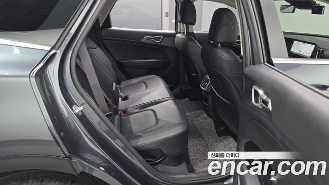 Kia Sportage Hybrid (V) Prestige 2WD 2023 — фото 11