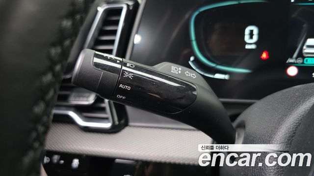 Kia Sportage Hybrid (V) Prestige 2WD 2023 — фото 28