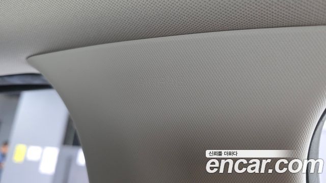 Kia Sportage Hybrid (V) Prestige 2WD 2023 — фото 30