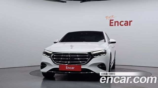 Mercedes-Benz E-Class (W214) E300 4MATIC AMG Line 2026 — фото 3
