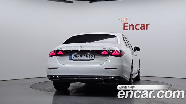 Mercedes-Benz E-Class (W214) E300 4MATIC AMG Line 2026 — фото 4