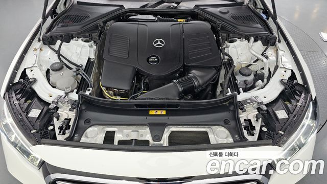 Mercedes-Benz E-Class (W214) E300 4MATIC AMG Line 2026 — фото 6