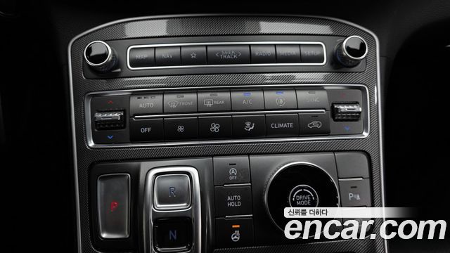 Hyundai Santa Fe Diesel 2.2 2WD Premium Choice 2021 — фото 31