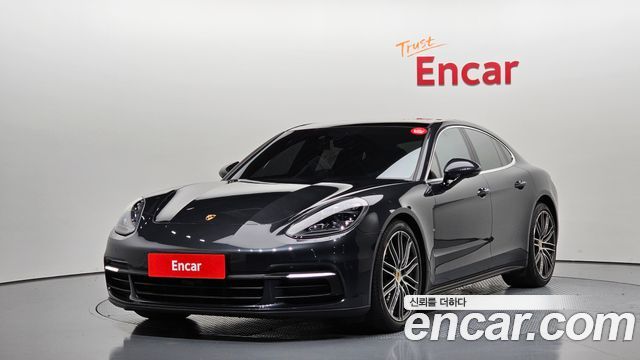 Porsche Panamera (971) 3.0 AWD 2018 — фото 1